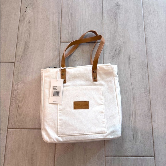 NWT - Cozy Earth Dark Gray Bamboo Duvet Cover - Queen/Full - Picture 2 of 6